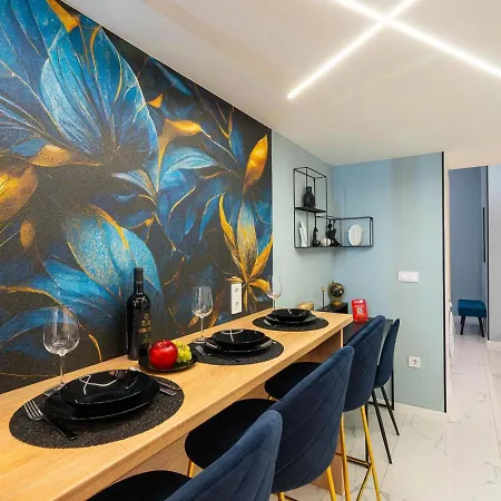 Premium Downtown Next To New York Cafe Διαμέρισμα *